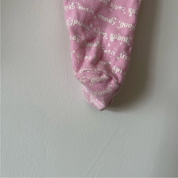 Guess baby light pink footie. Size 6-9 Months - Picture 8 of 8